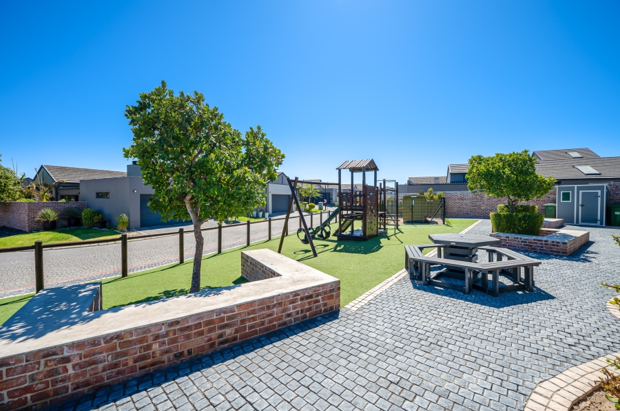 3 Bedroom Property for Sale in Turnberry Village Western Cape